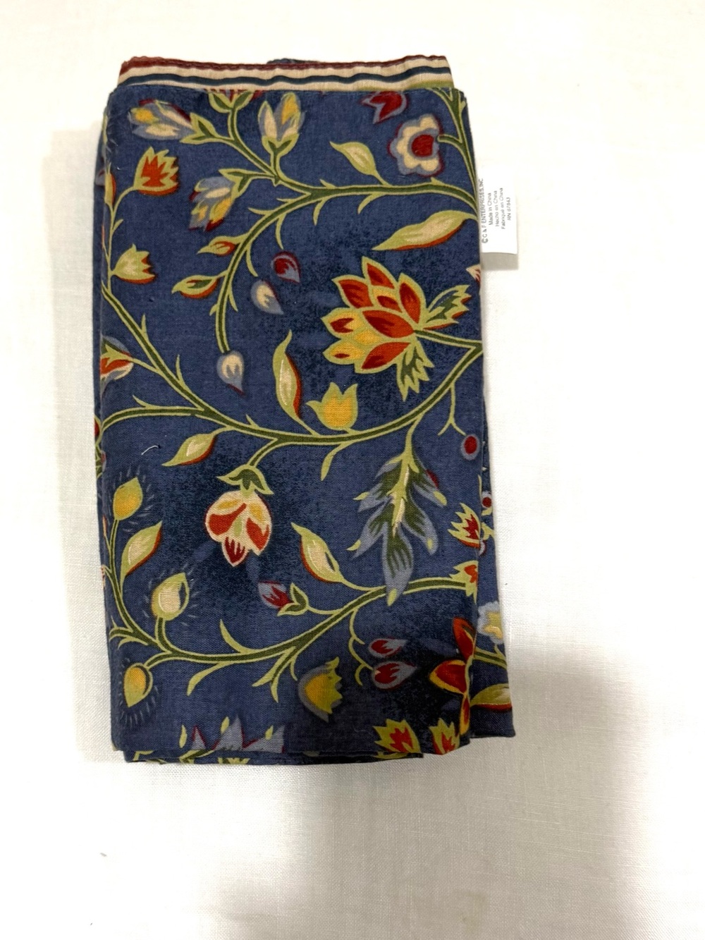 Floral 💯% Cotton Cloth Reversible Napkins (Set of 4) in Blue NWOT
